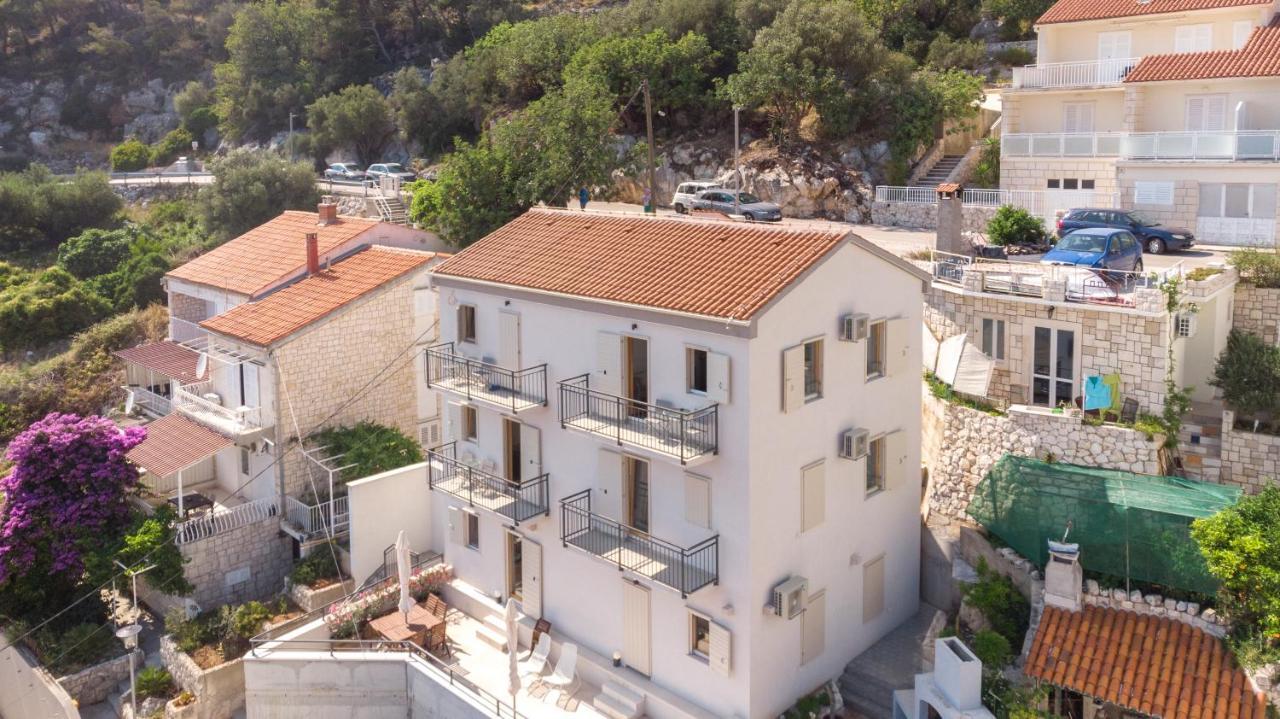 Brand New Apt W Balcony & Perfect Seaview At Center Hvar Town Exterior foto